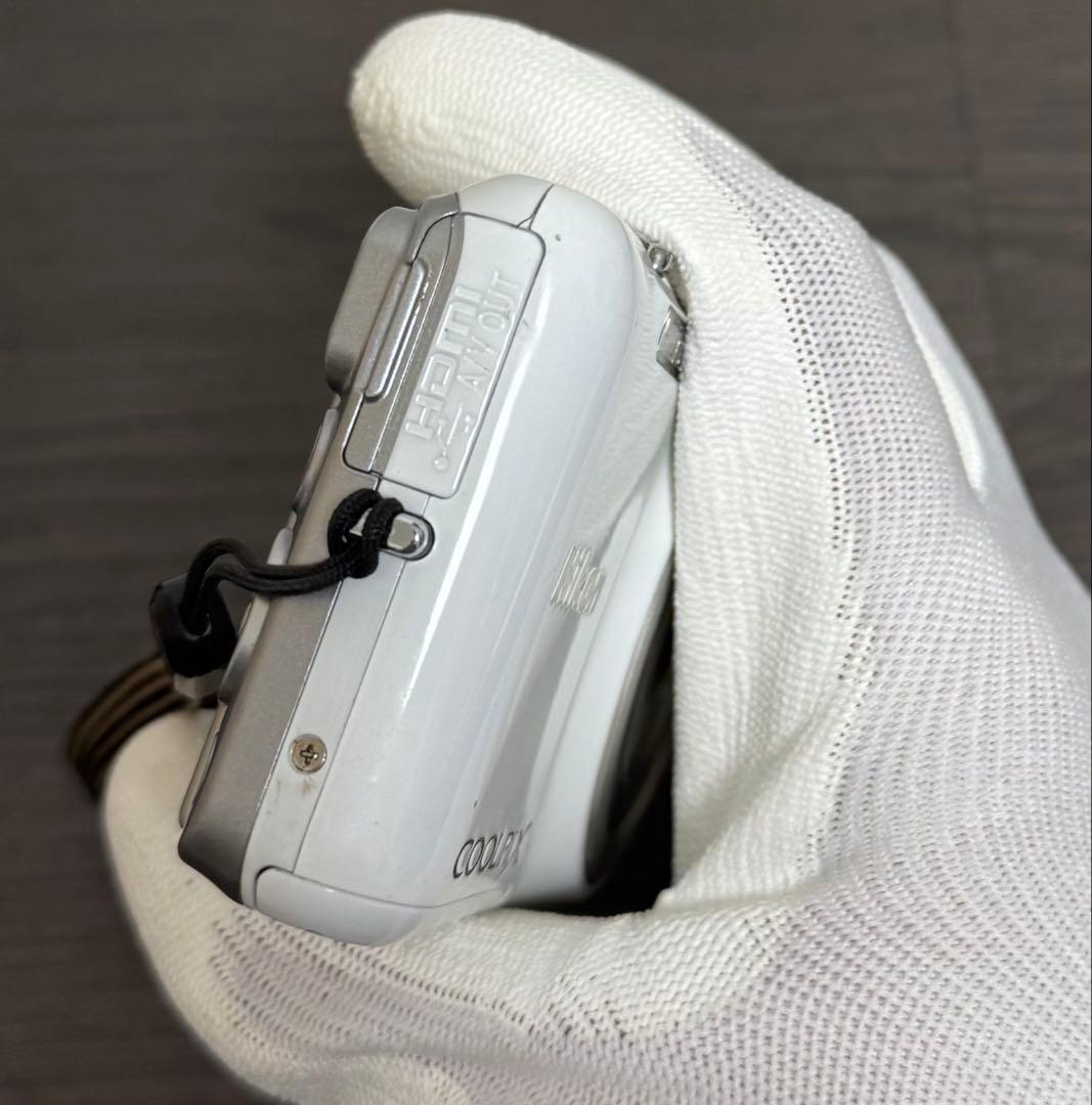 【ジャンク品】Nikon COOLPIX S6600