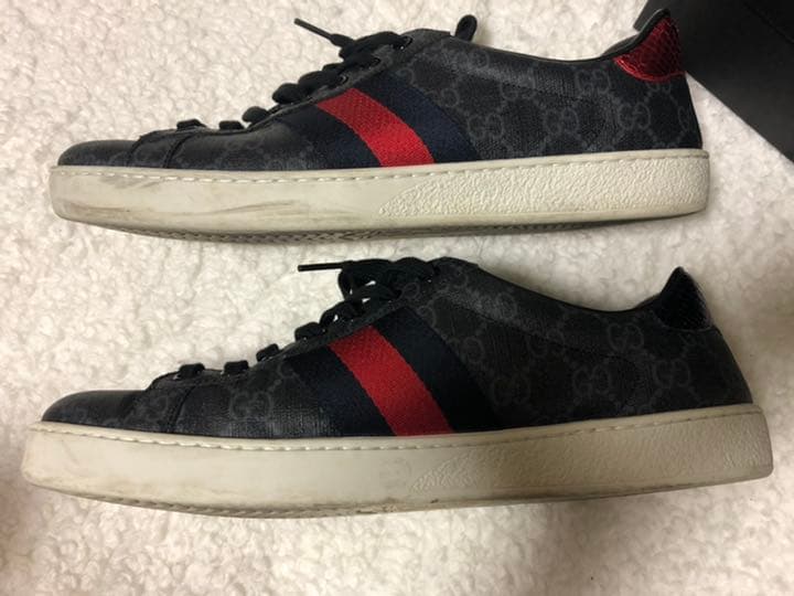 GUCCIスニーカー★サイズ8ハーフ★
