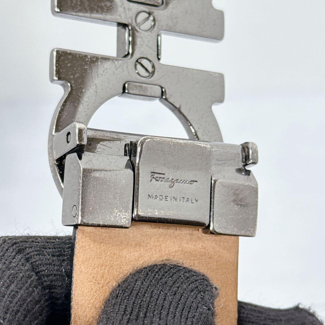 エイジング良好 Ferragamo ダブルガンチーニ ベルト シボ革ガンメタ