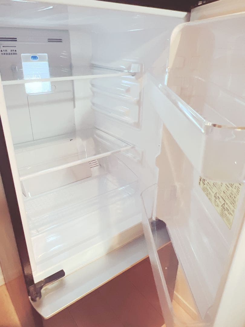 SHARP 黒色冷蔵庫 LED照明付き