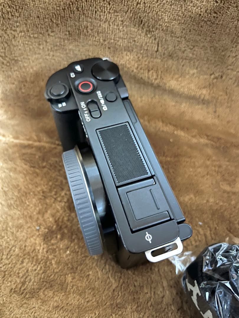 美品　SONY ZV-e10 追加料金でSEL30M35付けます