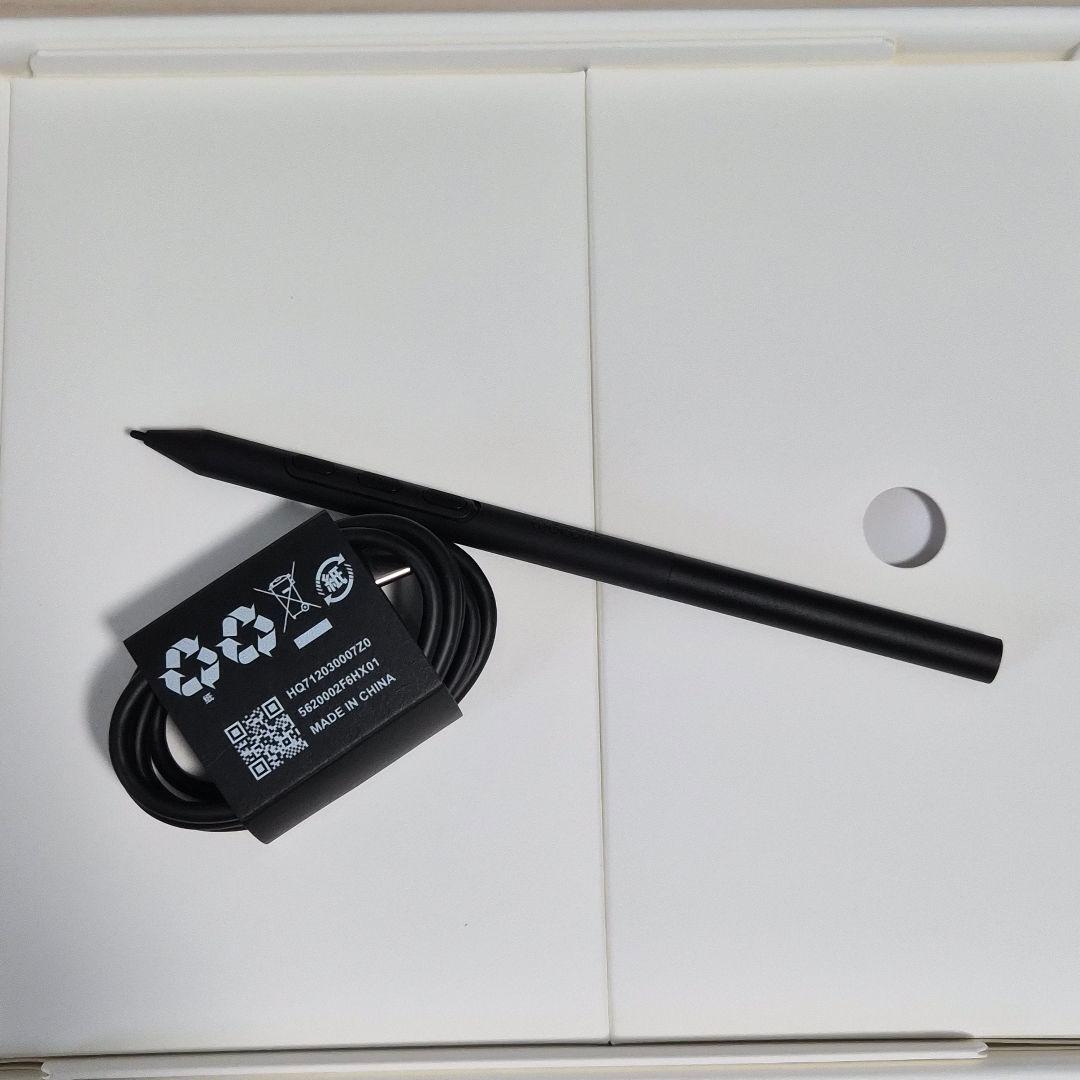 Wacom MovinkPad 11 公式ケースつき