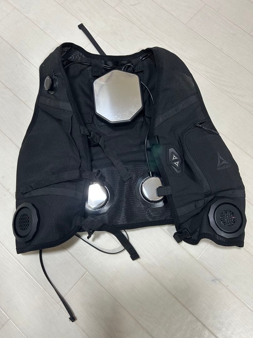 ワークマン ウィンドコア ペルチェベスト PRO2 冷暖房服 オールシーズン対応