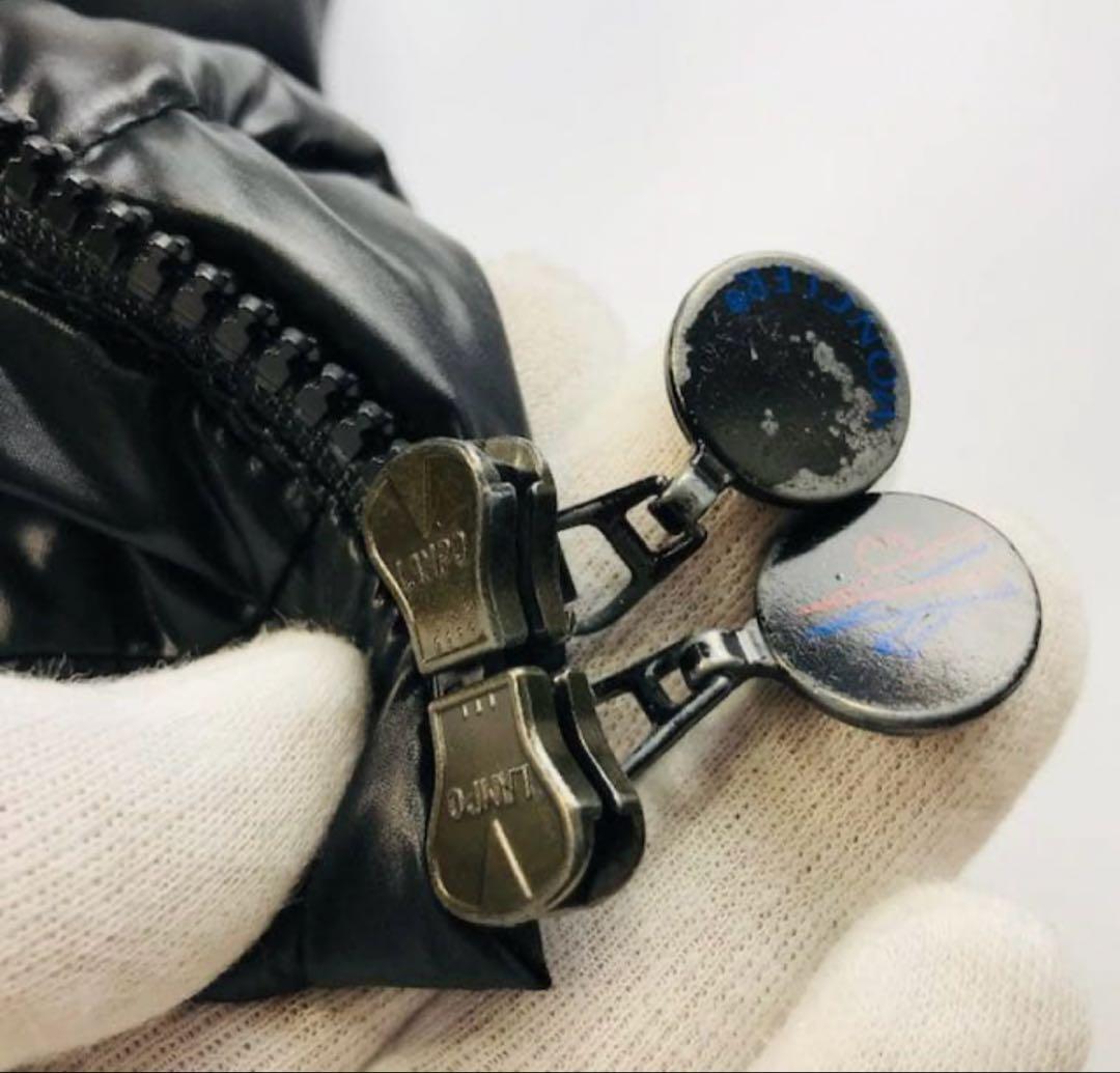 モンクレール・BADY ワッペンフード付 ダウンジャケット （00）