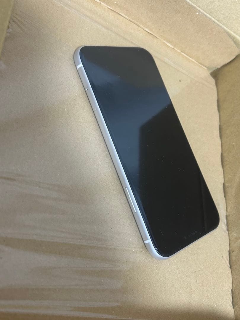 iPhoneⅩR 本体　128GB ホワイト