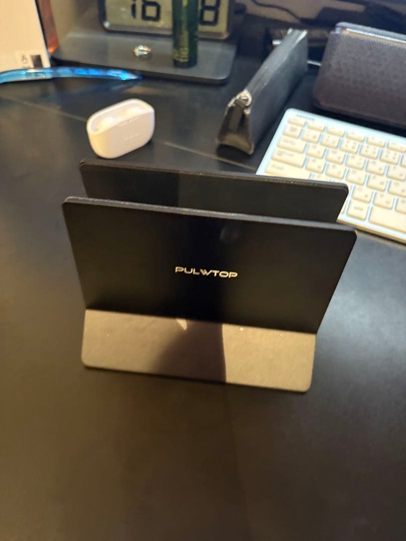 PULWTOP スタンド型ドッキングステーション ブラック