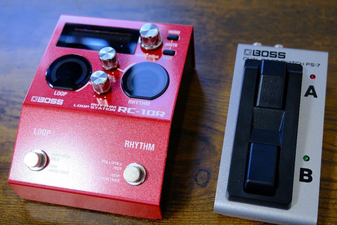 BOSS RC-10R & FS-7 (外箱・ア ダプターなし)
