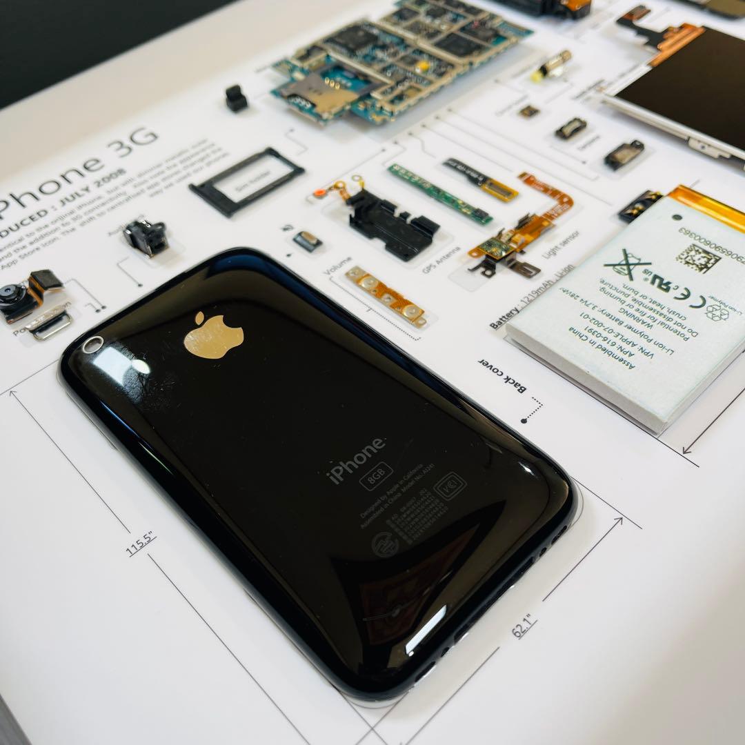 【希少端末】 iPhone 3G 標本アート ボックスフレーム仕様