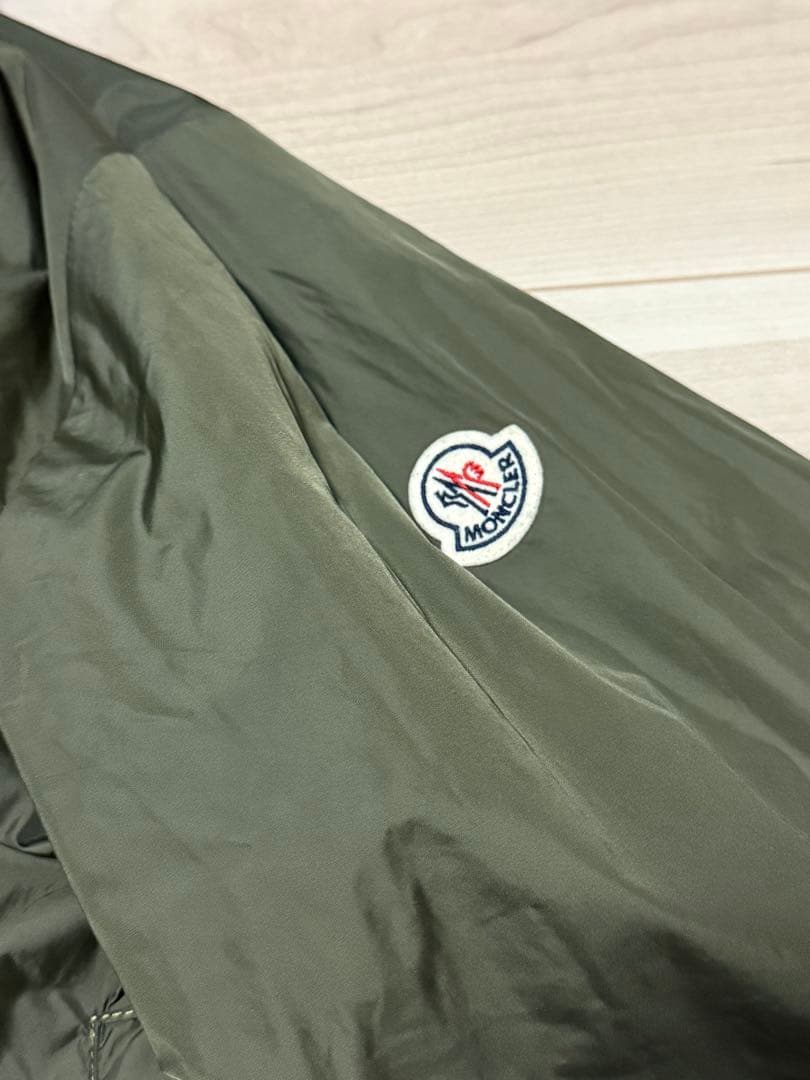 MONCLER モンクレール　 ナイロンジャケット フード付き