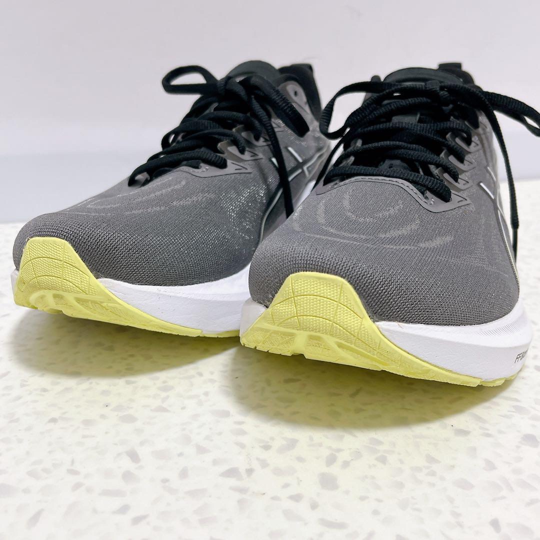 美品◆ASICS GT-2000 13 エクストラワイド　ランニングシューズ