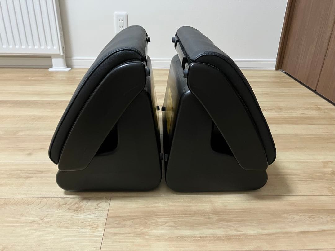 TOYOTA純正　80系ヴォクシー・ノア　オットマン