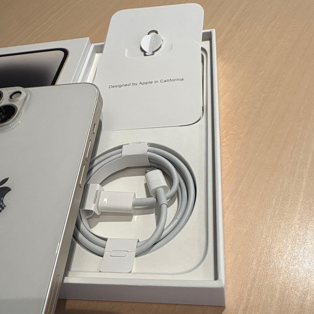 【美品】Apple iPhone 14ホワイト 本体