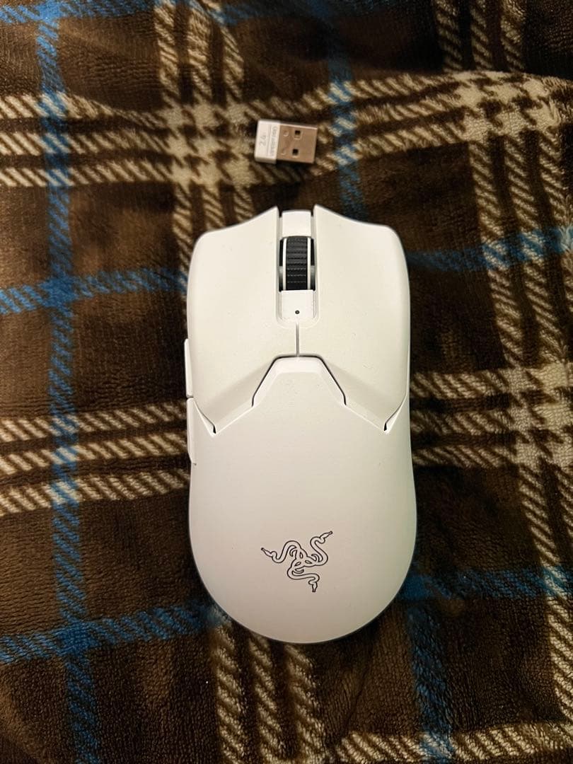 Razer Viper V2 Pro ホワイト　ドングル付き