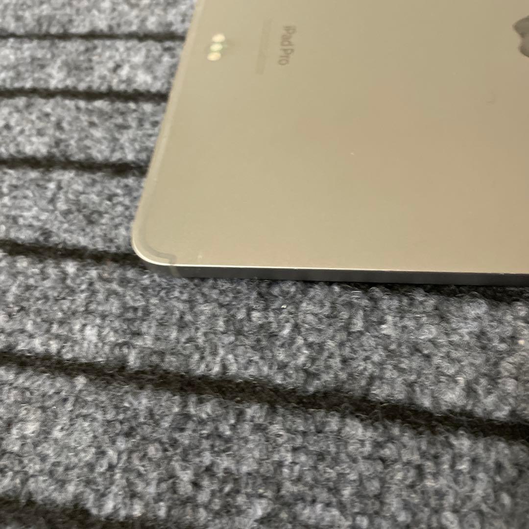 149 iPad Pro 11 4世代 256GB Wi-Fiモデル グレイ