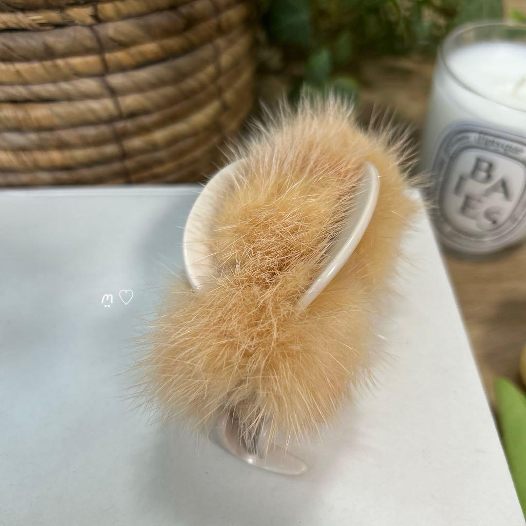 アレクサンドルドゥパリ　ミンクファークリップ　ハーフアップ　バンスクリップ