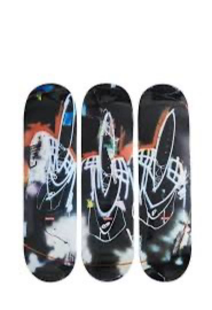スケートボード supreme futura deckset