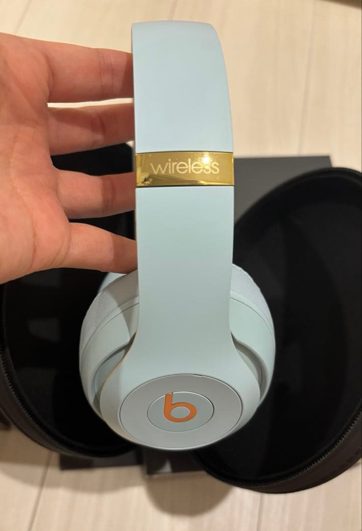 Beats Studio3 Wireless クリスタルブルー