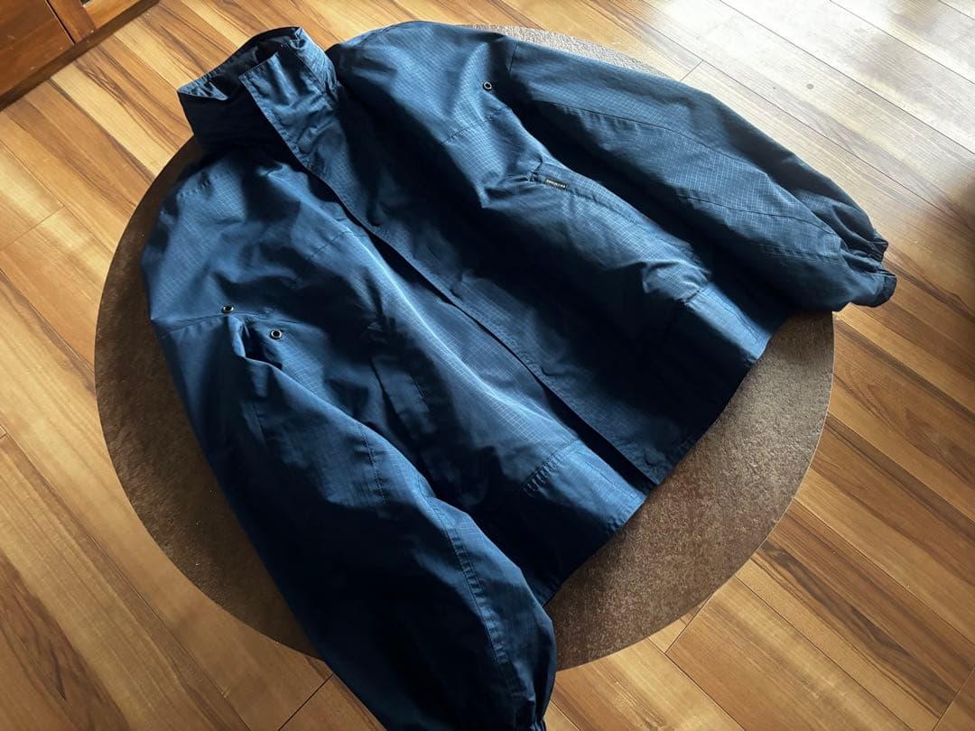 【美品】バレンシアガ 厚手 ナイロン ジャケット 短丈 ネイビー