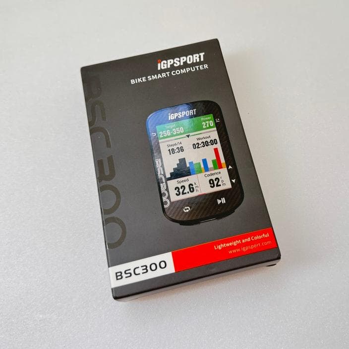 新品未開封【iGPSPORT】BSC300　地図ナビサイコン＆マウントセット