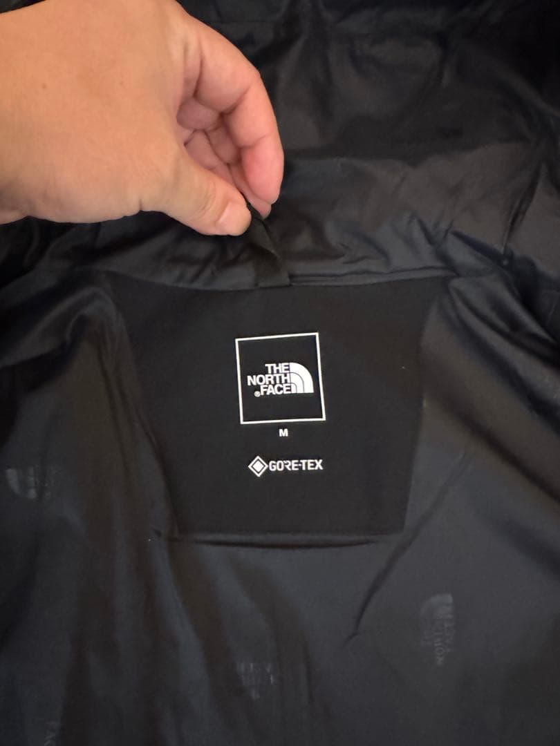 【新品未使用】25年モデル ノースフェイス マウンテンジャケット NP62510