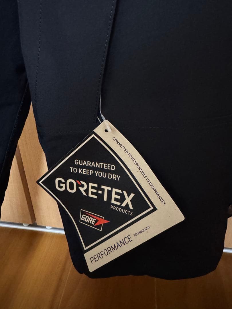 【新品未使用】25年モデル ノースフェイス マウンテンジャケット NP62510