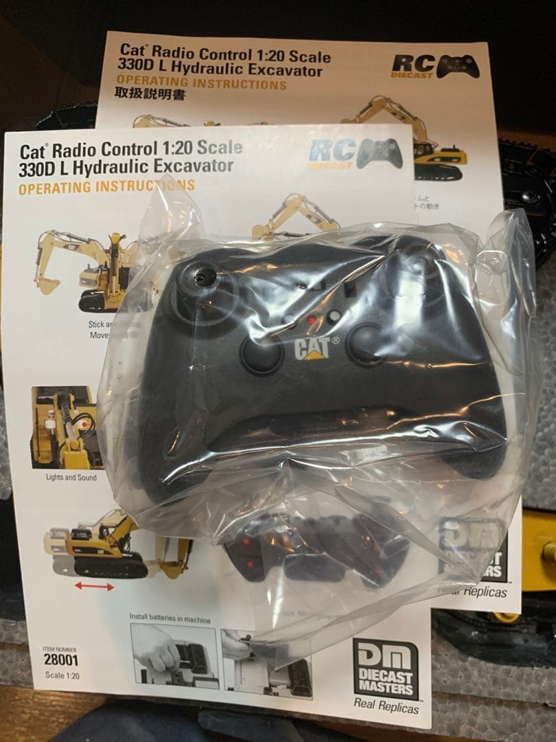 新品未使用1/20 CAT CATERPILLAR 330D L RADIO