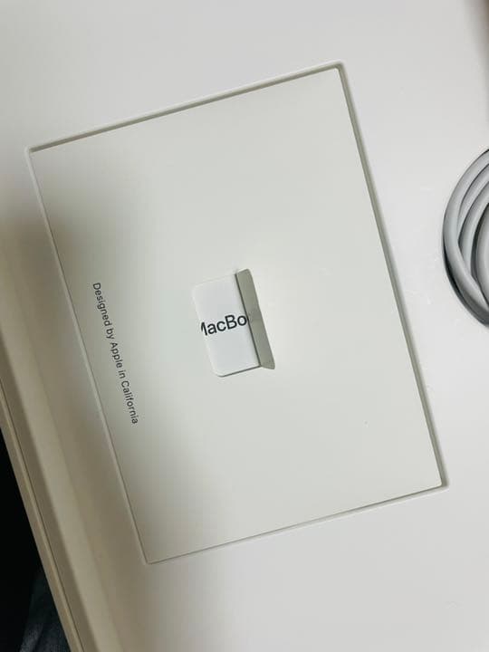 箱付属品付APPLE MacBook Pro MUHQ2J/A A2159