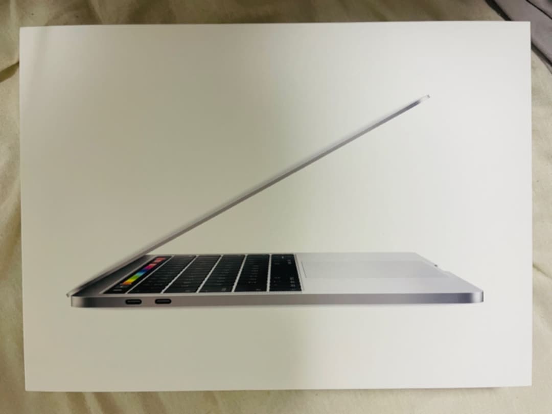 箱付属品付APPLE MacBook Pro MUHQ2J/A A2159