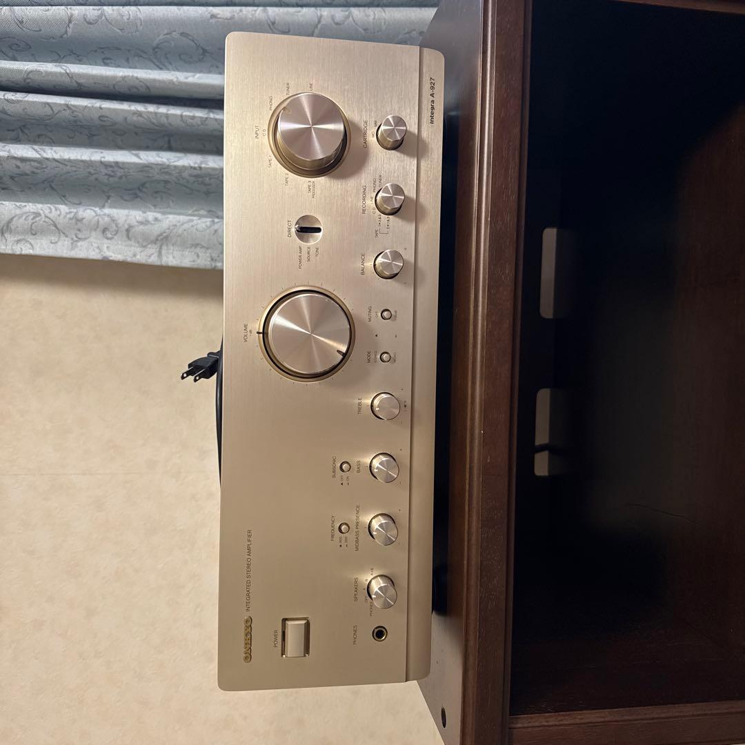 オンキョー　プリメインアンプ