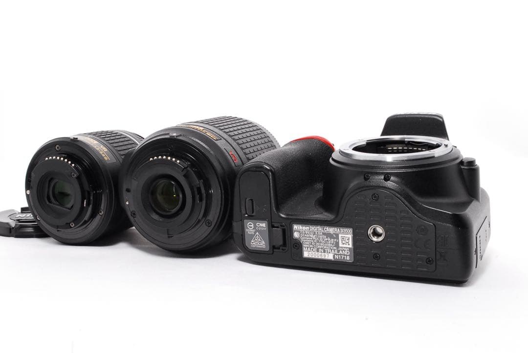 ◆ショット数7613回◆Nikon D3500◆一眼レフカメラ◆美品◆すぐ使える
