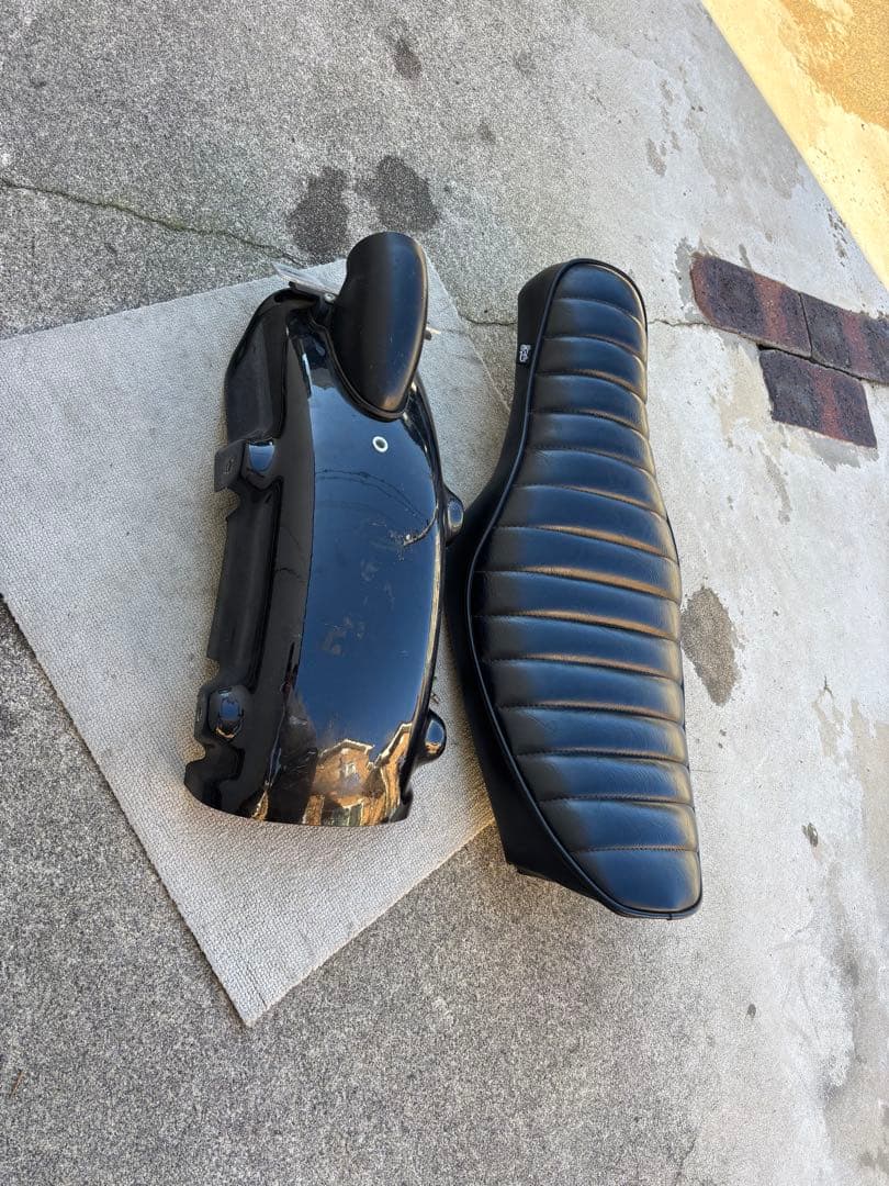 ブラットスタイル　シートカウルセットsr400 sr500