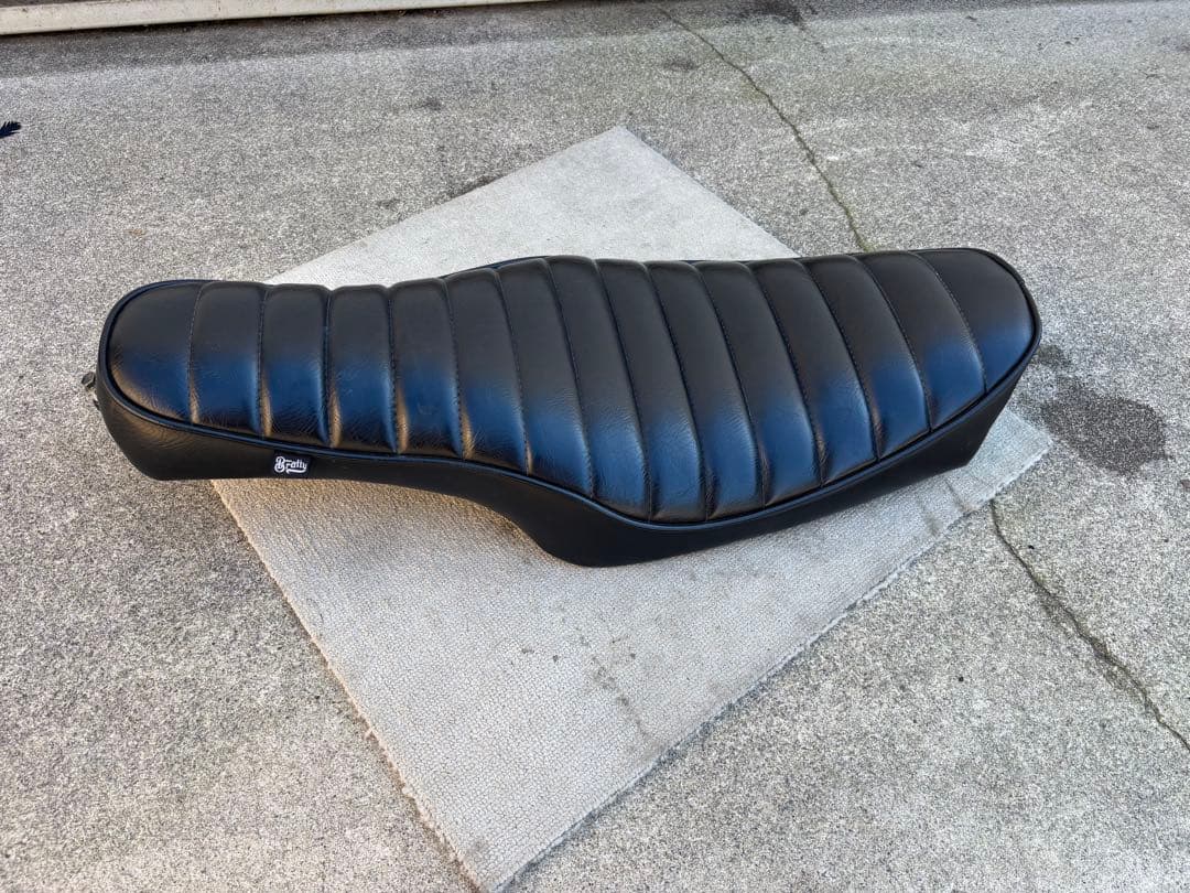 ブラットスタイル　シートカウルセットsr400 sr500