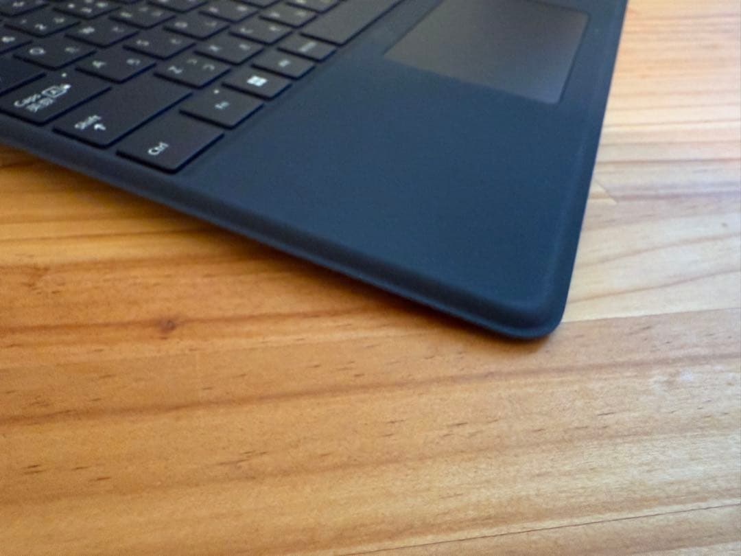 R*様 【美品】Surface Pro 8 /Core i5 /8GB /256