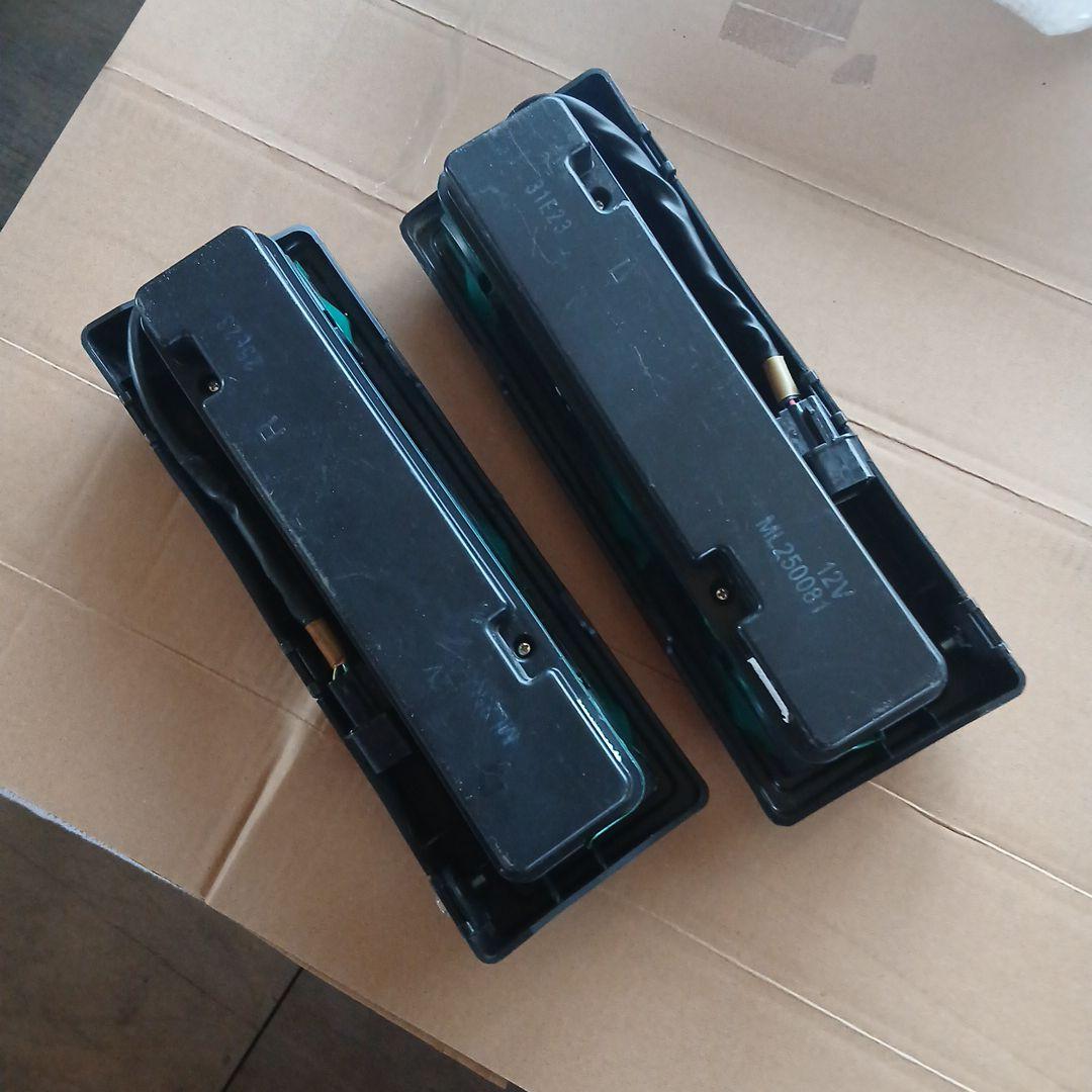 自転車用テールライト 左右セット　キャンターテール　新車外し　ソロキャンプ