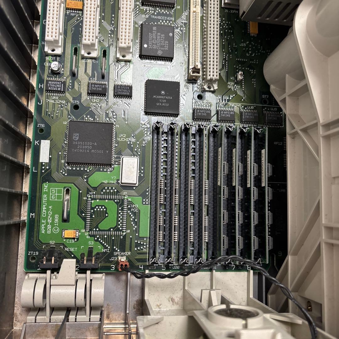 ［値下げ］MacintoshⅡci 現状渡し品①