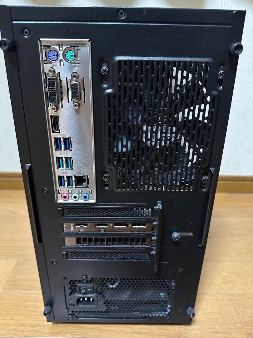 Ryzen7 2700X / RX570 / メモリ16GB /SSD240GB