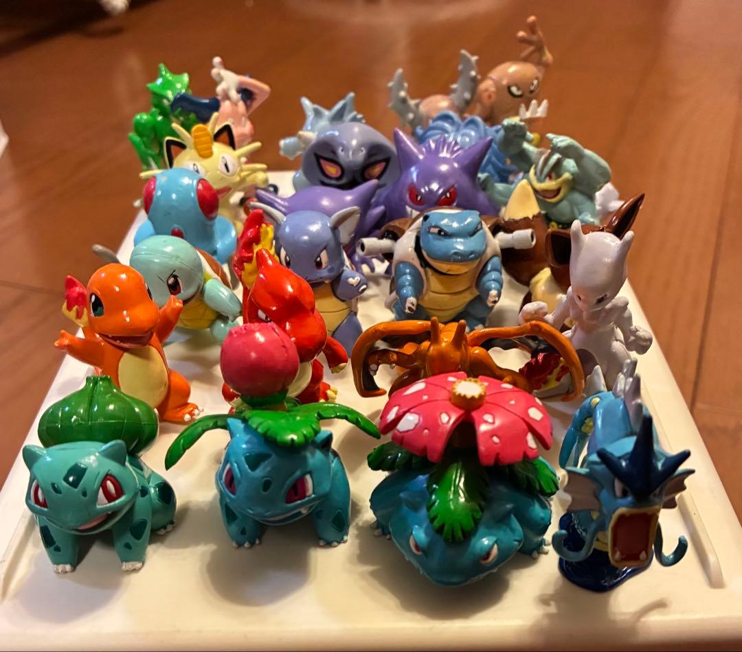 【希少】ポケモン　モンコレ　初代　97体セット＋指人形セット　任天堂　廃盤　レア