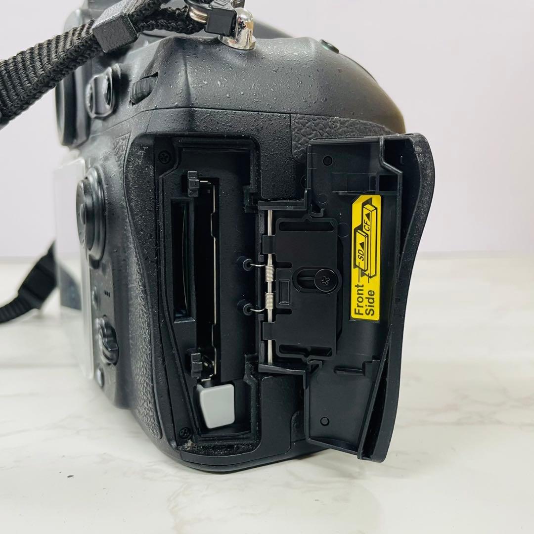 Nikon D810 ボディ ショット数707回 WW1508