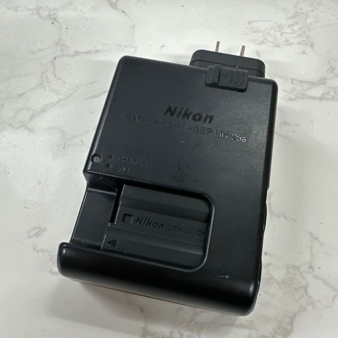 Nikon D810 ボディ ショット数707回 WW1508