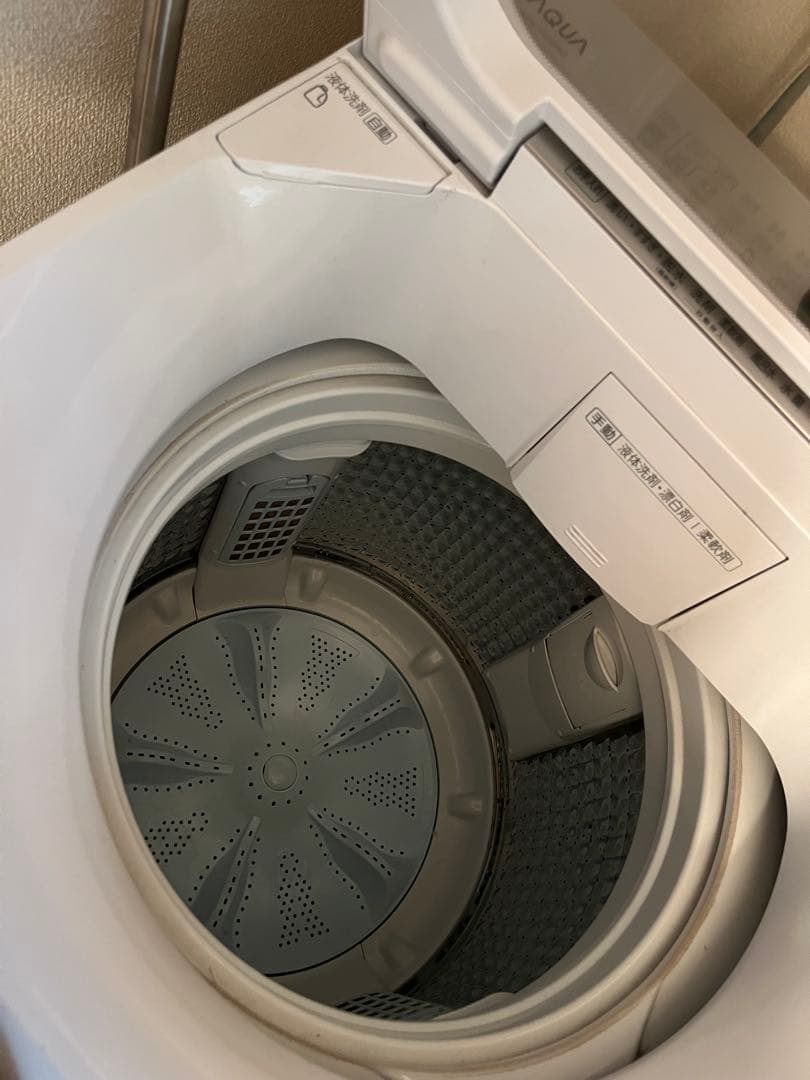 女性ワンオーナーAQUA Prette 9kg 縦型洗濯機 ホワイト　2年使用