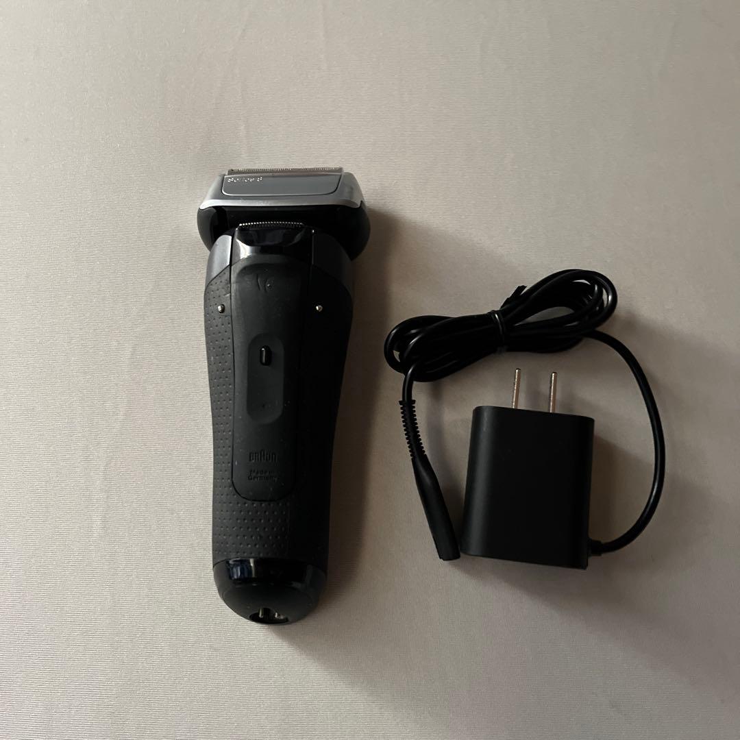 BRAUN シリーズ8 シェーバー未使用品ブラックフライデーセール