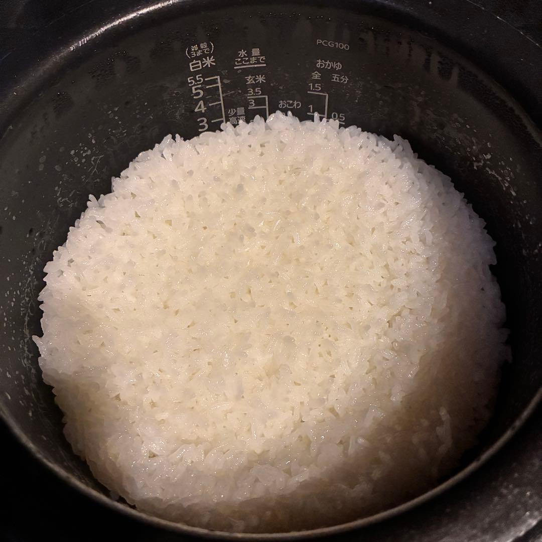 【5.5合】タイガー IH炊飯ジャー 『炊き立て』 JPC-G100 ホワイト