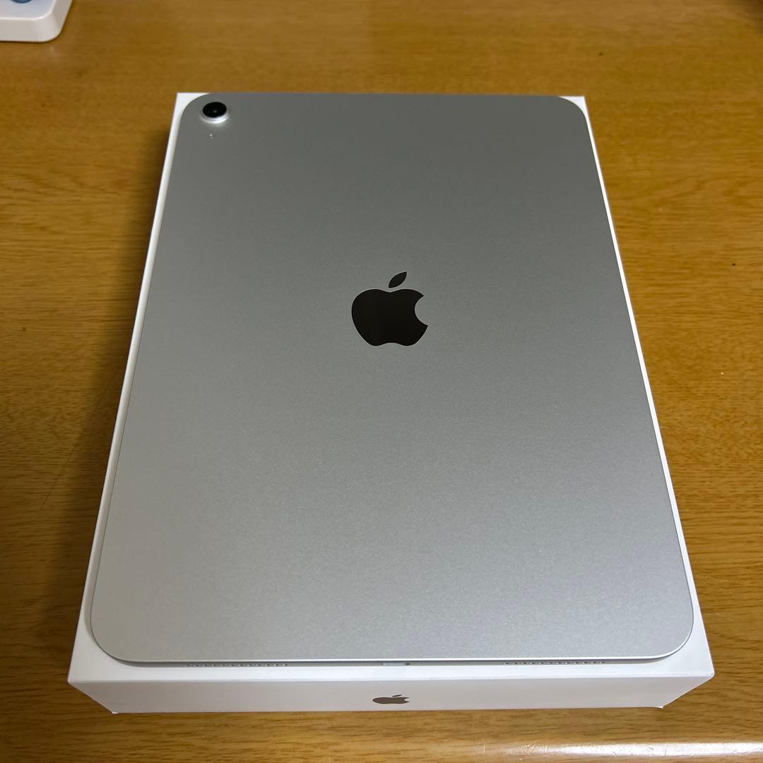 【値下げしました】Apple iPad 10世代