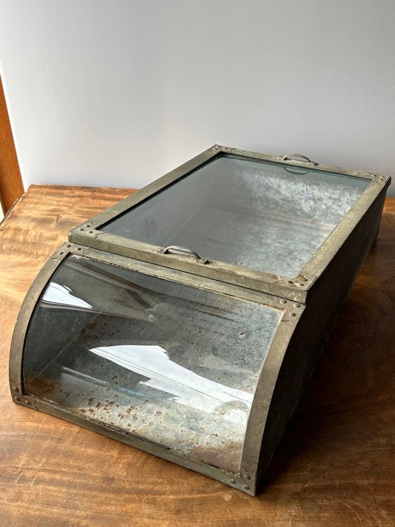 アンティーク　Rガラスケース　ディスプレイ　駄菓子屋　レトロ　ブリキケース　大正