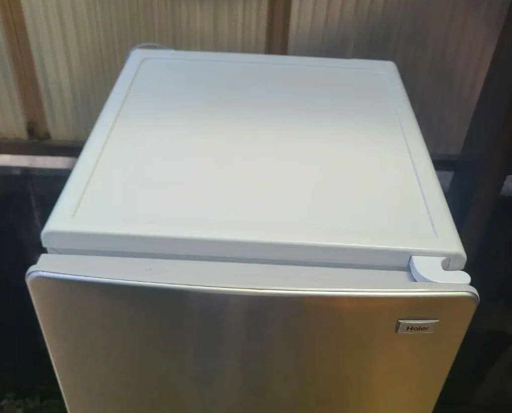 ハイアール冷蔵庫 173L JR-NF173B　2021年製