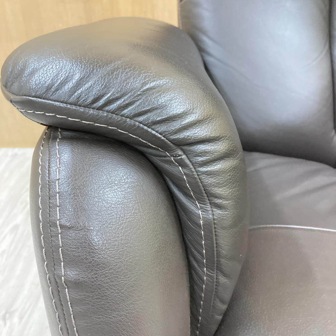 リクライニングソファ　一人掛け　ヘッドレスト可動式　本革