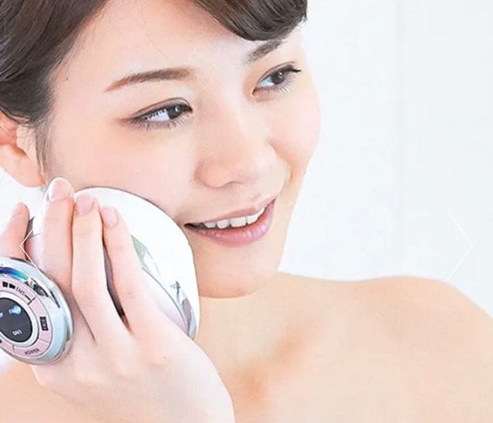 ⭐️期間限定値下げ⭐️YA−MAN美顔器 キャビテーションラジオ波・EMS 防水