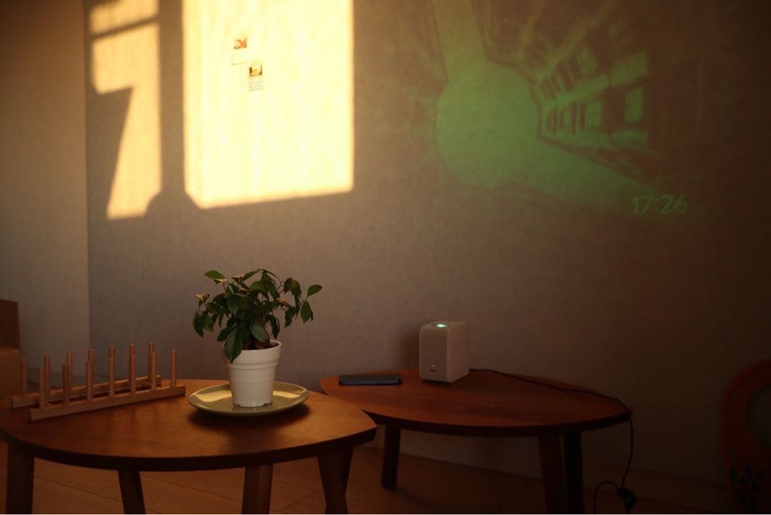 SONY LSPX-P1 ポータブル 超短焦点 プロジェクター