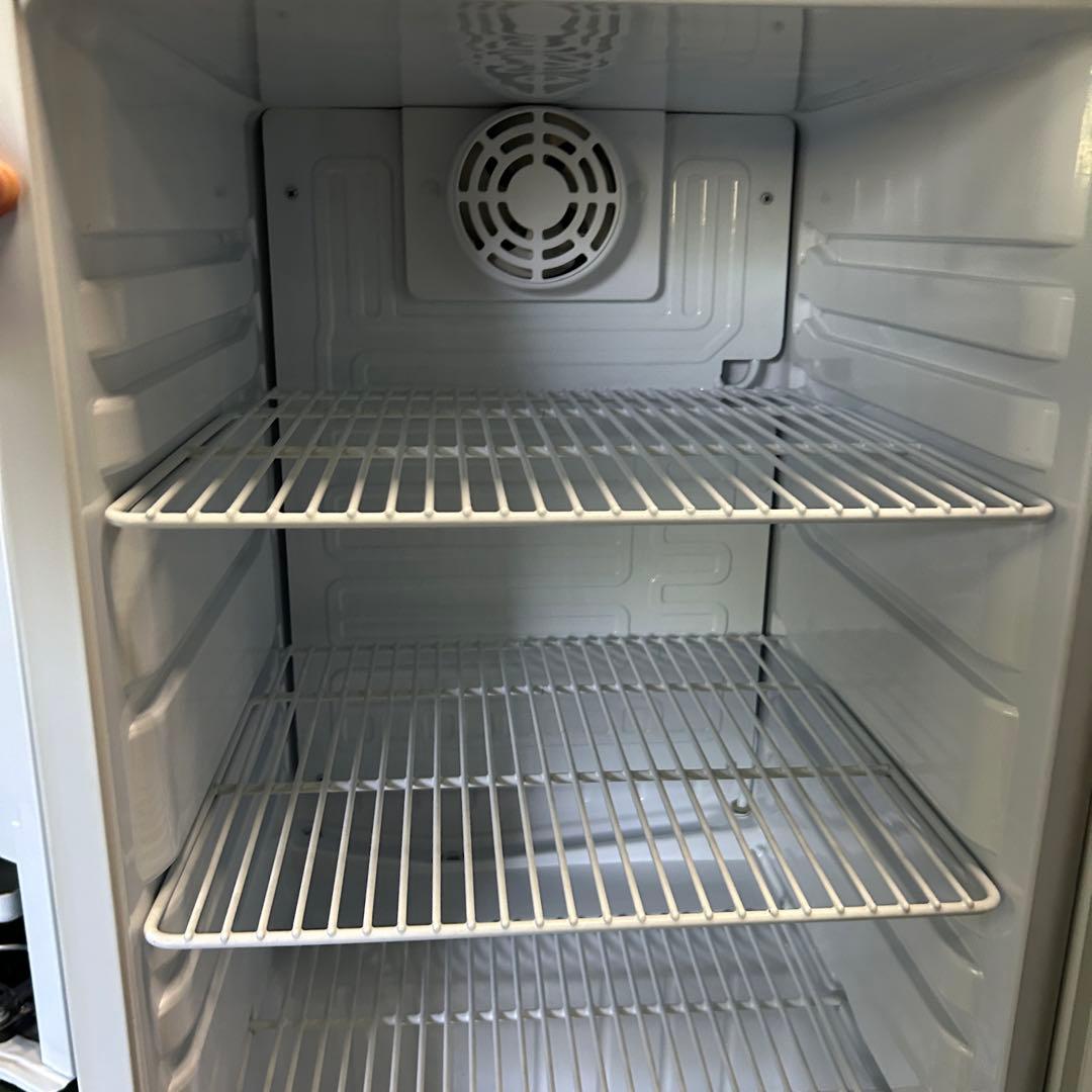 111 業務用 冷蔵ショーケース オフィスコンビニ XW-105 左右開き 小型