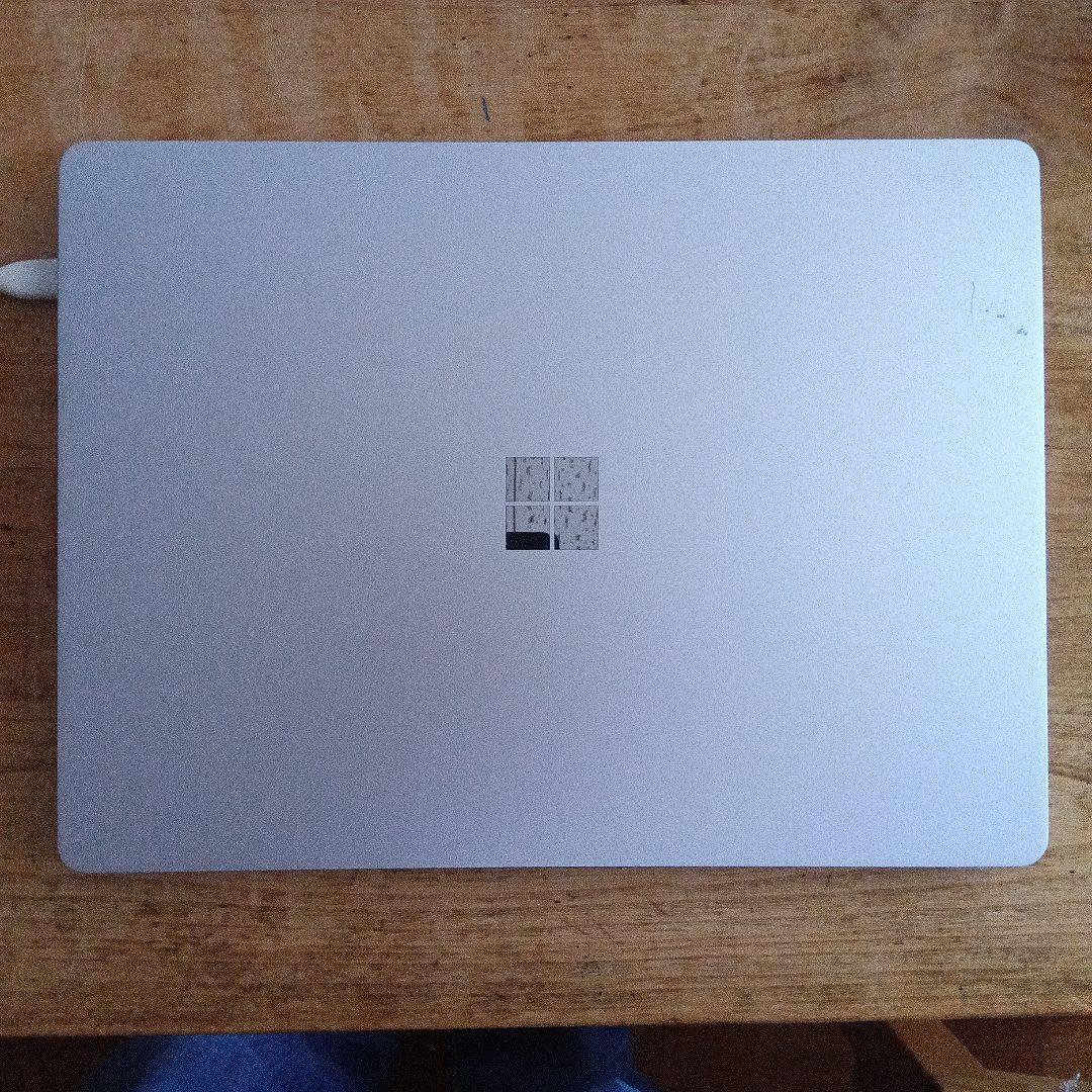 Surface Laptop Go i5／8／128／プラチナ Office